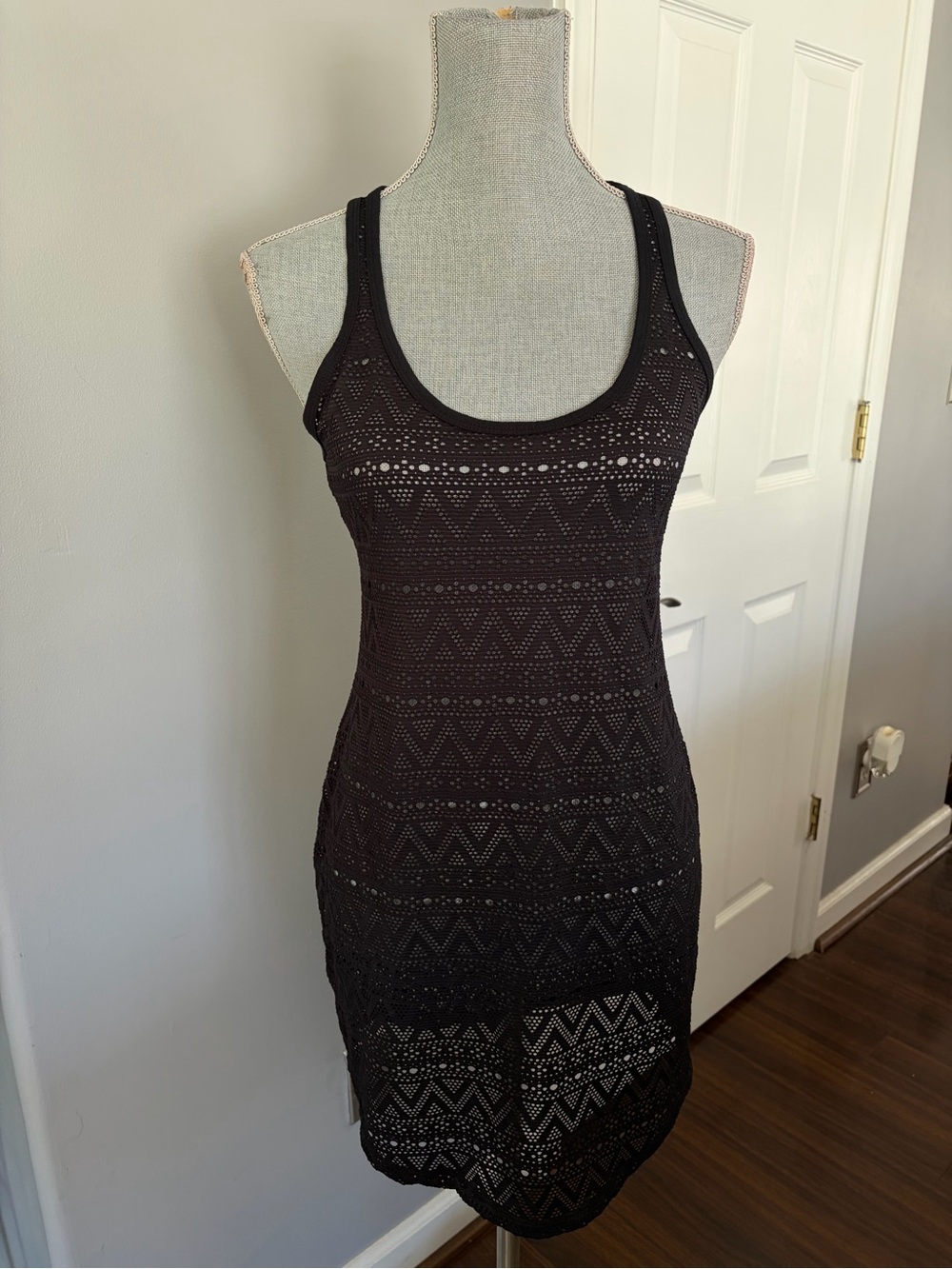 Islander Black Coverup Size XS
